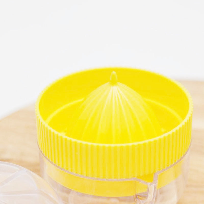 Manual Mini Fruit Juicer